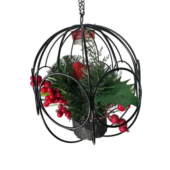 9" Hanging Ball With Artificial Pine & Berry Arrangement In Black Metal Cage Des - Picture 7 of 11